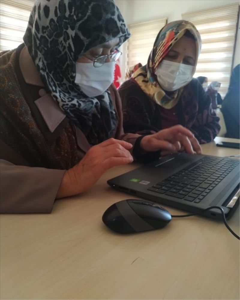 Kadınlara ´gündelik yaşam´ bilgisi