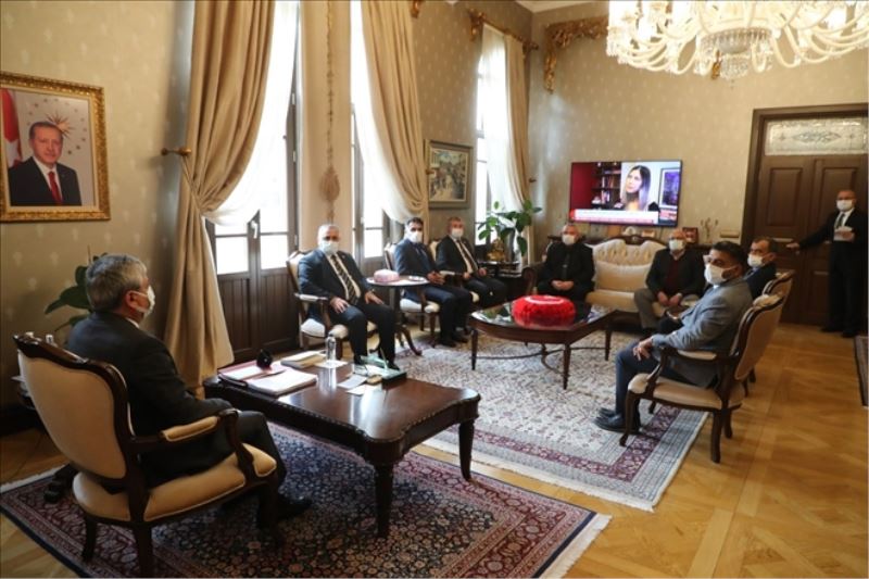 Muhtar heyetinin vali ziyareti