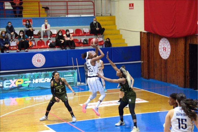 Hataylı basketbolcular sahadan galip ayrıldı