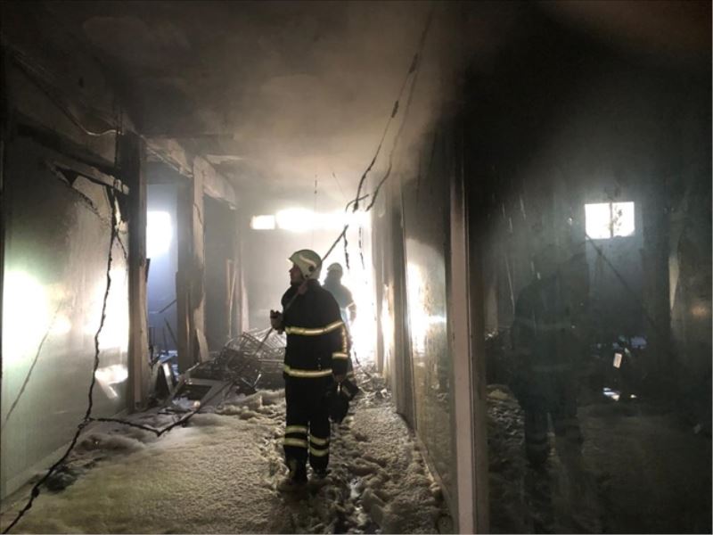 Depolarda çıkan yangın büyümeden söndürüldü