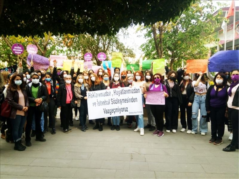 Kadınlar sözleşme eyleminde