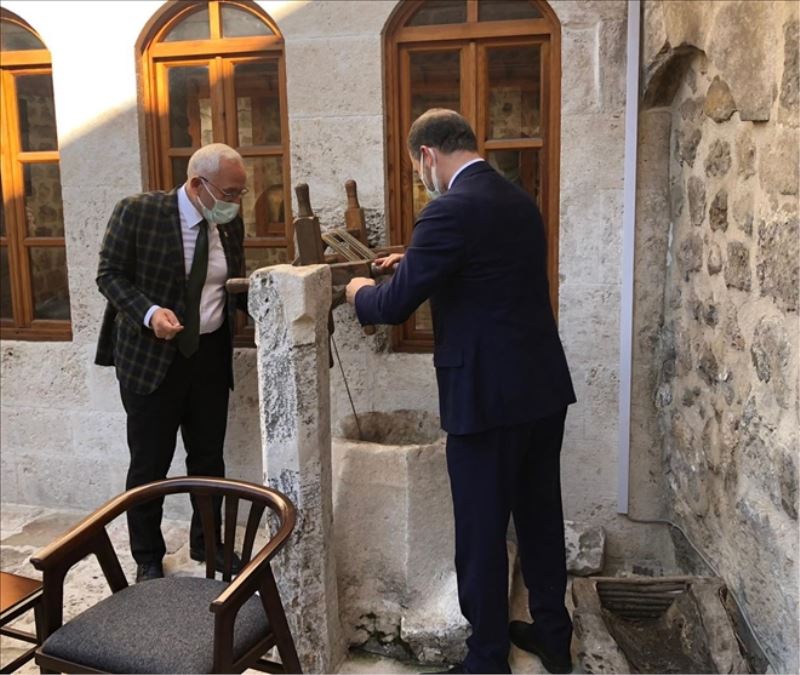 El sanatları Müzesini gezdiler