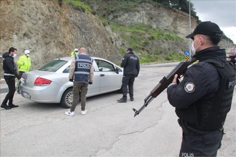 215 polisle ´asayiş uygulaması´