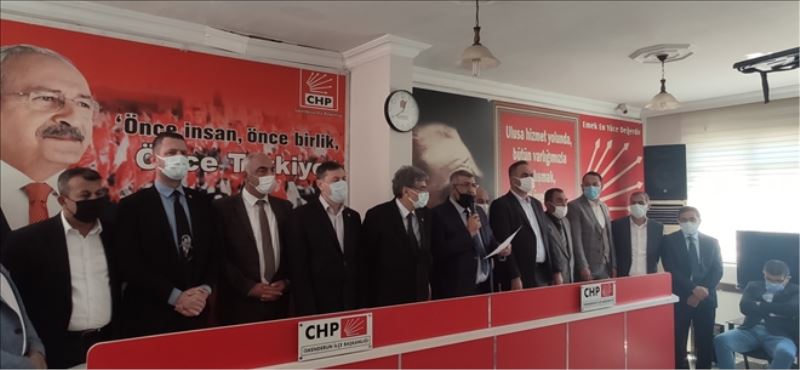 CHP´de 12 ilçe ve il başkanından Akçay´a destek açıklaması