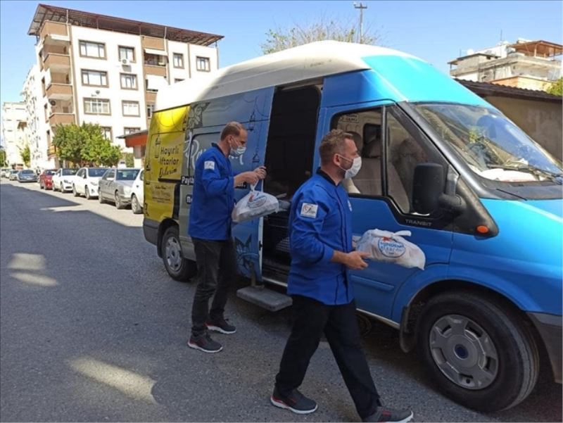 Fakir ailelere Ramazan´da sıcak yemek