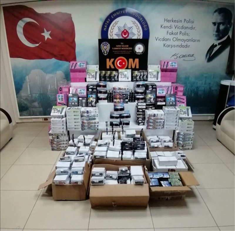 Polisten eşya kaçakçılığı operasyonu