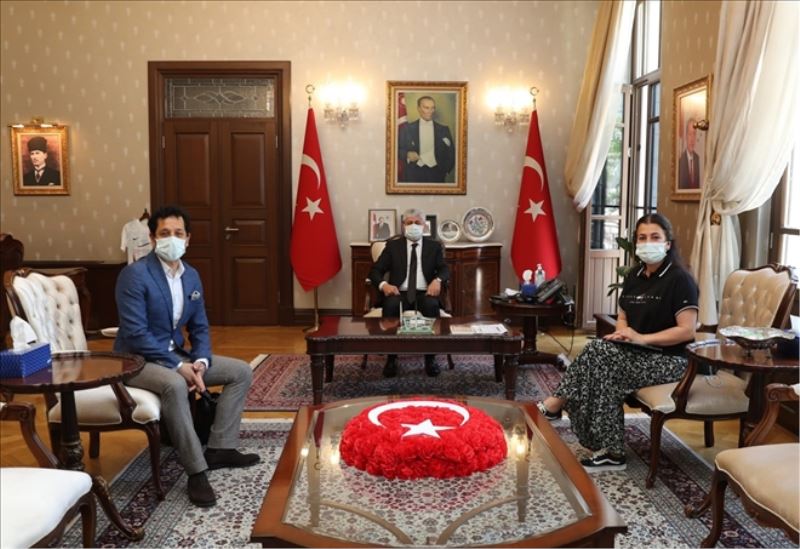 Yapımcıların vali ziyareti