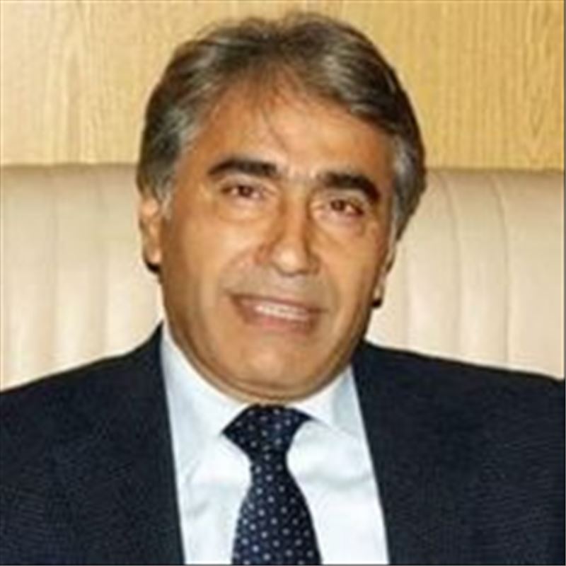 Eski başkandan sözleşme eleştirisi