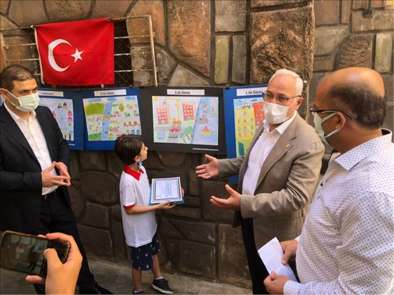 Hayallerindeki şehri çizdiler