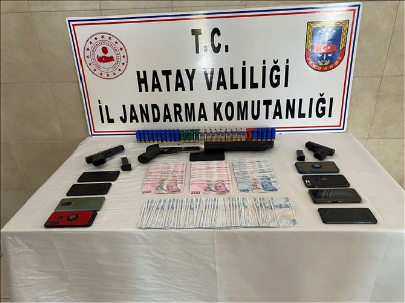 Göçmen Kaçakçılığı amacıyla ´örgüt kurulmuş´