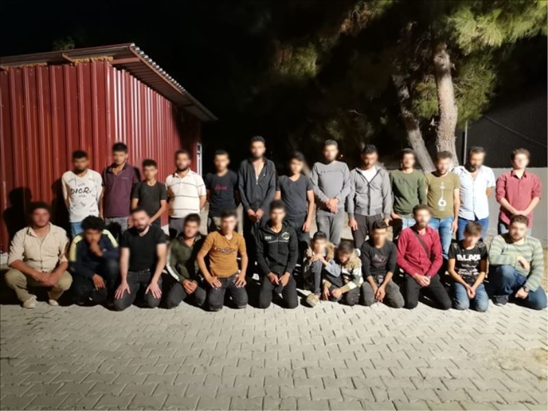 ´Düzensiz göçmen´ operasyonunda 4 tutuklama