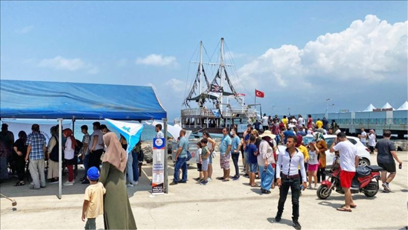 5 Temmuz etkinliklerinde tekne turu
