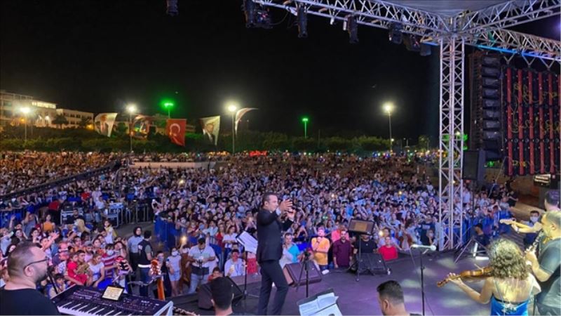 İskenderunlu Ferhat Göçer´le buluştu