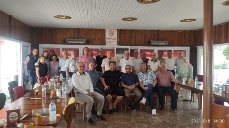 Lise mezunları 35 yıl sonra buluştu