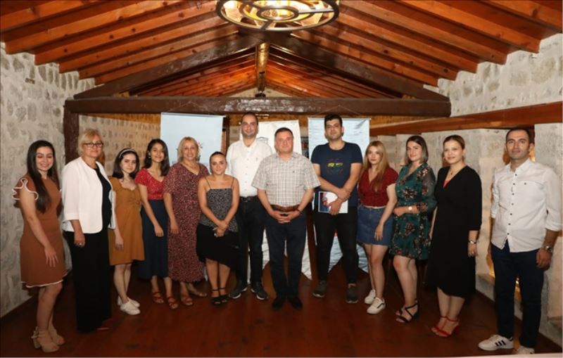 Gastronomi Evinin 13 kursiyer aşçısı