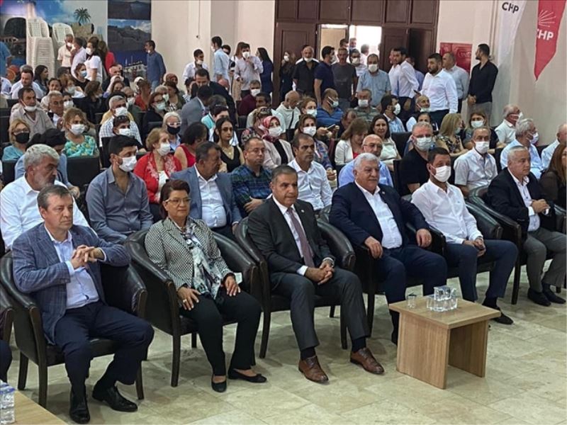 CHP´den ´parlementer sistem´ paneli