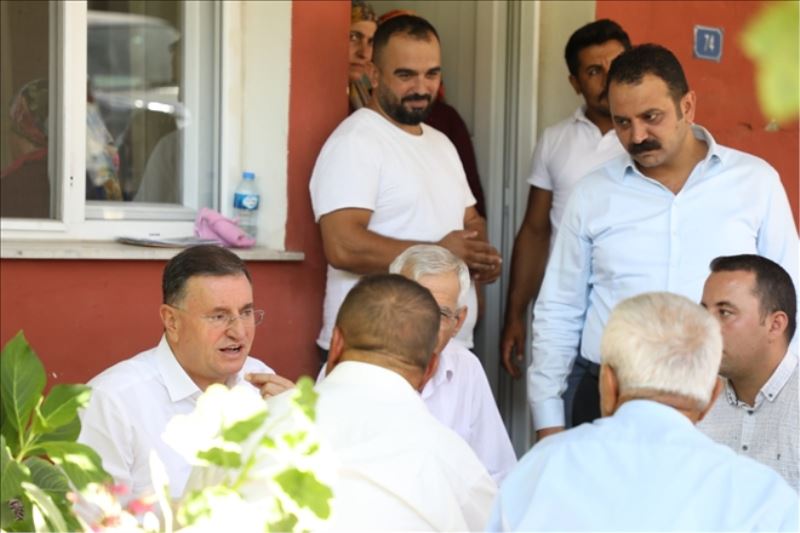 6 mahallede sakinlerle görüştü