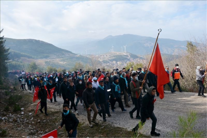 Sarıkamış şehitlerine saygı yürüyüşü