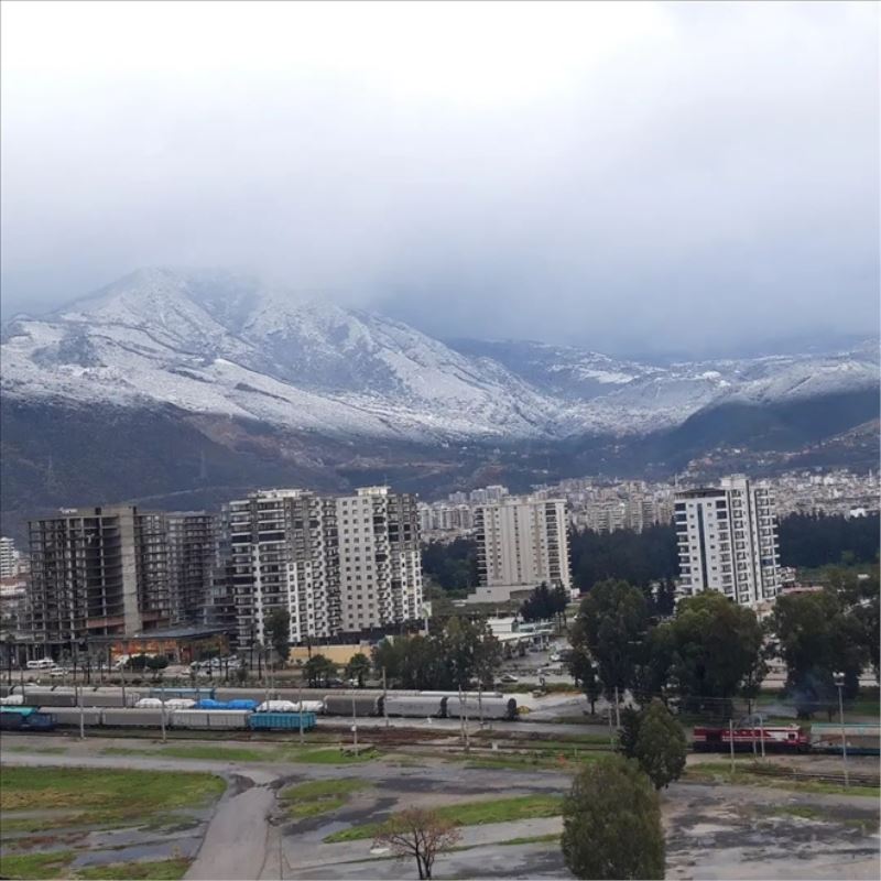 Soğuk, kar ve yağmur etkiledi