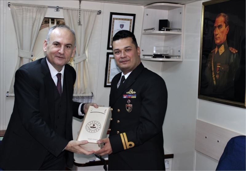 Körfez´deki karakol gemisine ziyaret