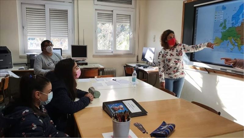 İDÇ Ortaokulu, proje toplantısına katıldı