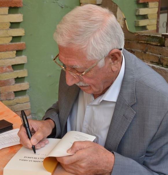Katkat, kitabı üzerine söyleşti