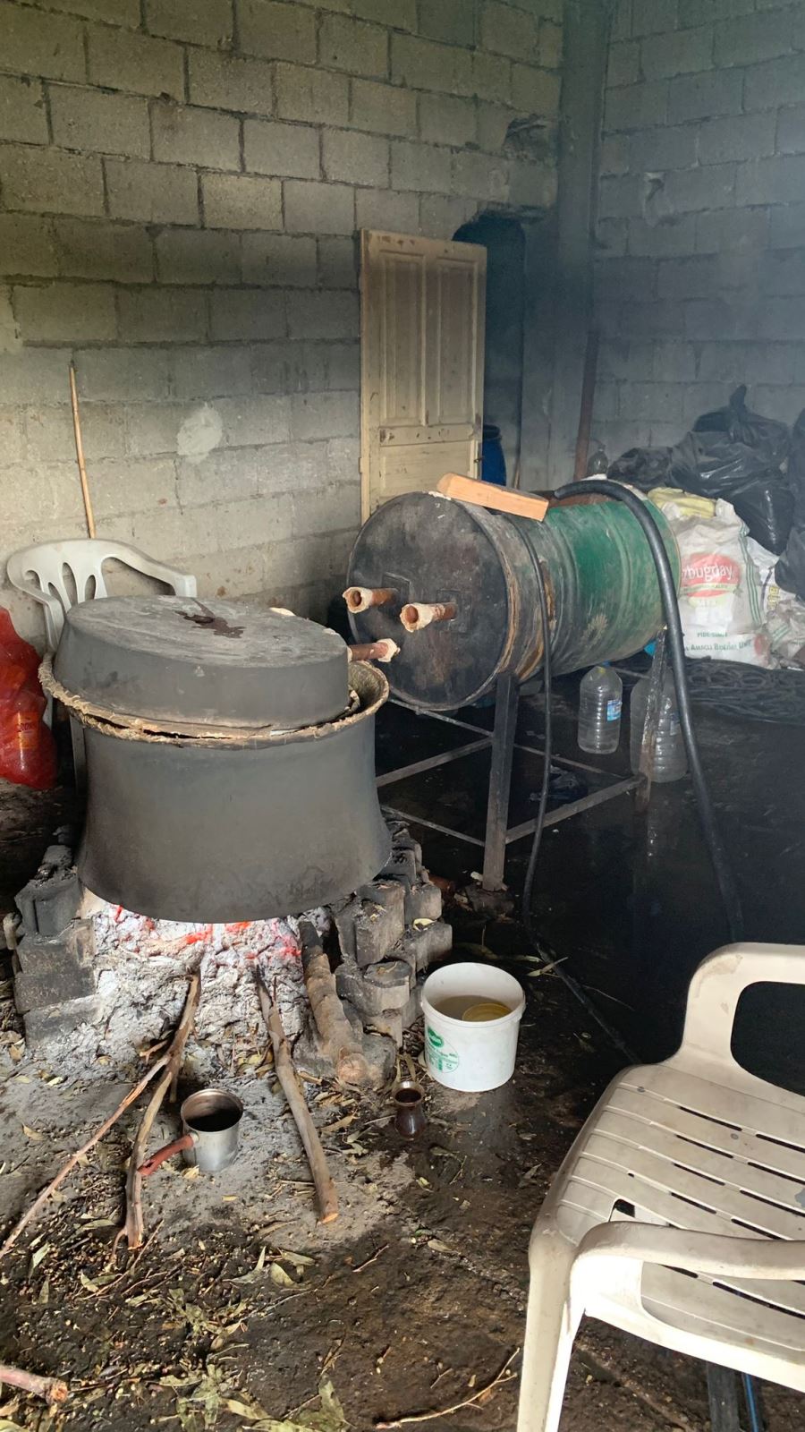 190 litre el yapımı içki