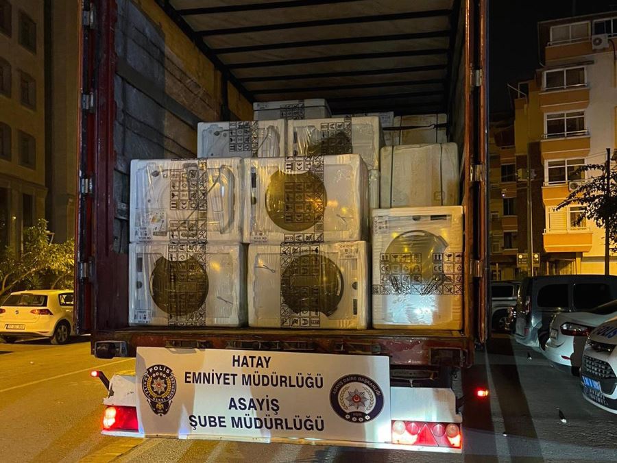 Makinalar Azez yerine depoya götürülmüş