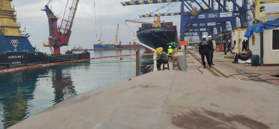 Batık gemide 