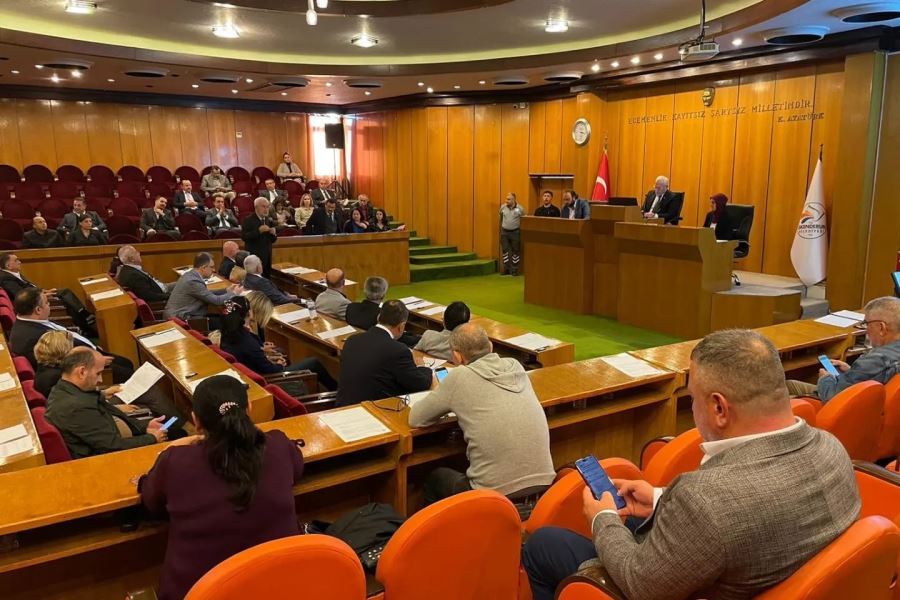 Okul ve cami arsası borç karşılığında hazineye