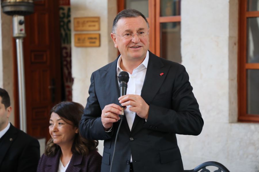 Savaş: Dertleri beni seçime sokmamak