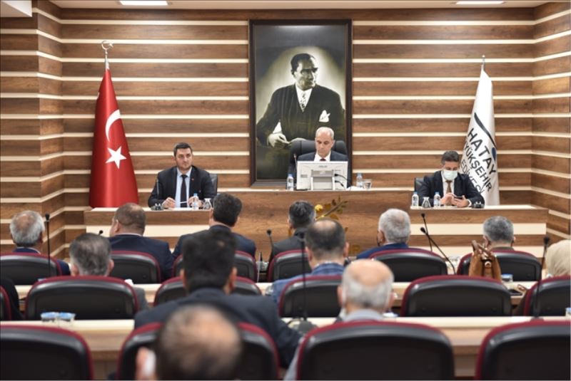 Cami maddesi birer gün arayla iki mecliste