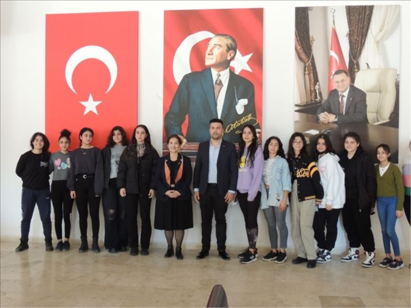 Derneğin uyuşturucu mücadelesi sürüyor