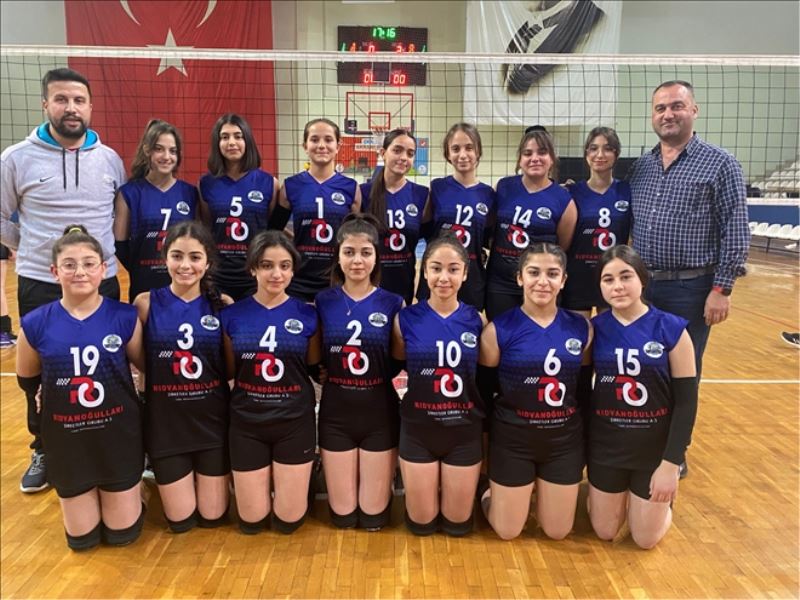 Küçük Kızlar Voleybol Turnuvası