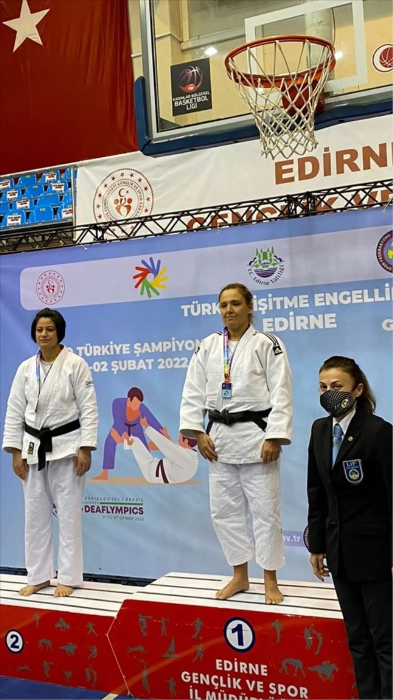 Didem, İşitme Engelililer Yaz Olimpiyatında yarışacak
