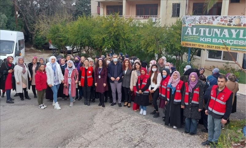 Sığınmacı kadınlara ´kadınlar günü kahvaltısı´