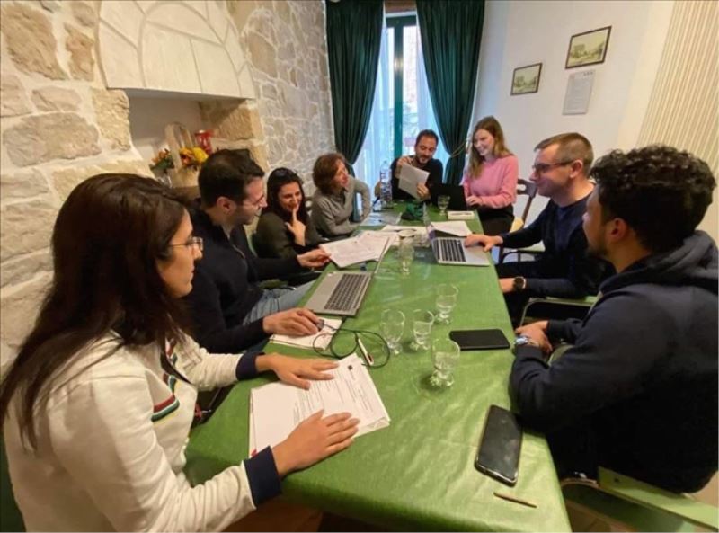 Belen´den İtalya´ya Erasmus projesine
