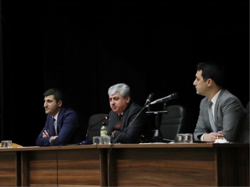 Vali, Dörtyol ve Erzin´de muhtarlarıla buluştu