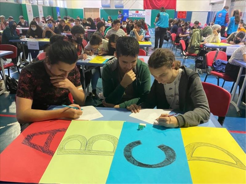 Gençler Arası Bilgi Yarışması