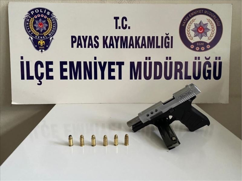 Üst aramasında silah ele geçirildi