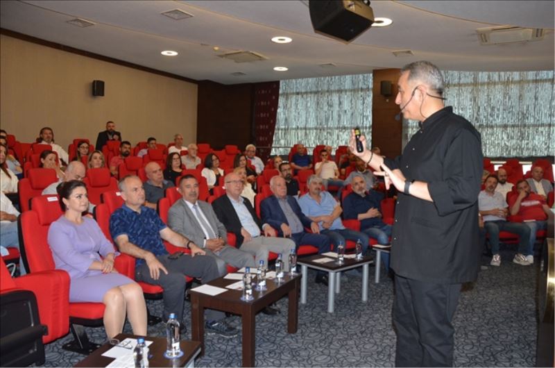 Beden dili, iletişimi etkiliyor