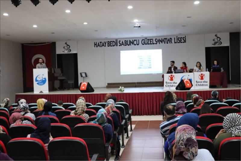 Öğrenci ve kadınlar 3 projede bilgilendirildi