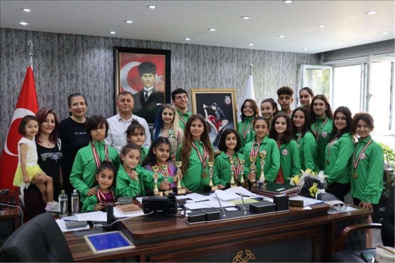 Dereceli sporcuların ziyareti