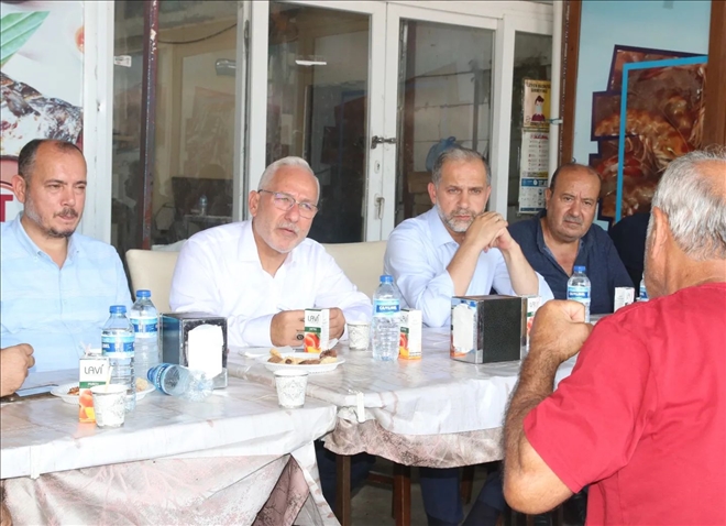 Balıkçı esnafıyla araya geldiler
