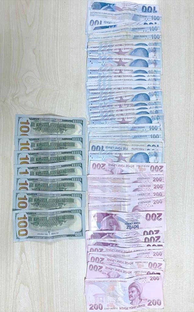 Sahte para ele geçirildi