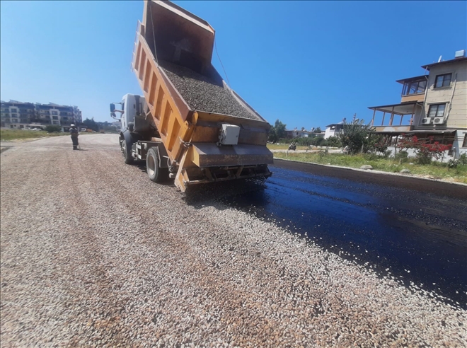 Uluçınar yoluna sathi kaplama