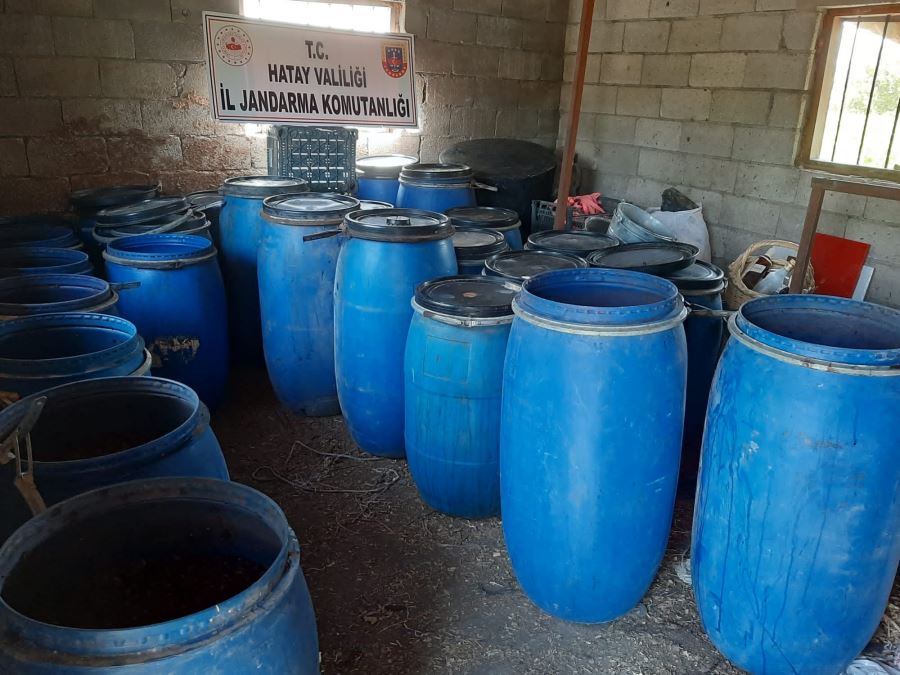 13.350 litre el yapımı rakı ele geçirildi