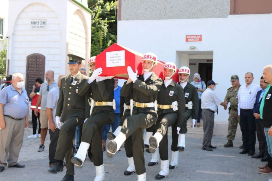 Kıbrıs Gazisi Ermiş toprağa verildi