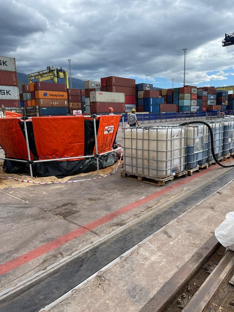 Yakıt tankları büyük oranda boşaltıldı