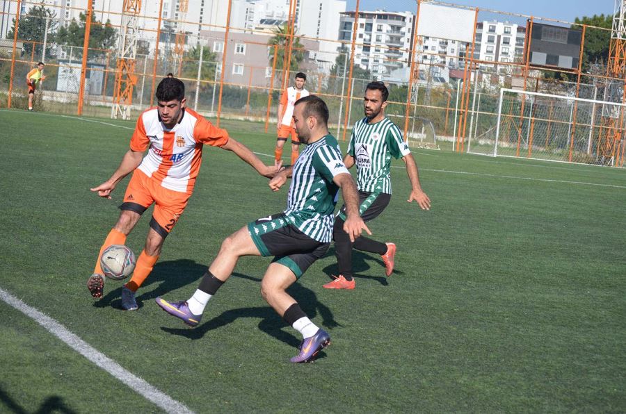 Amatör karşılaşmalar devam ediyor